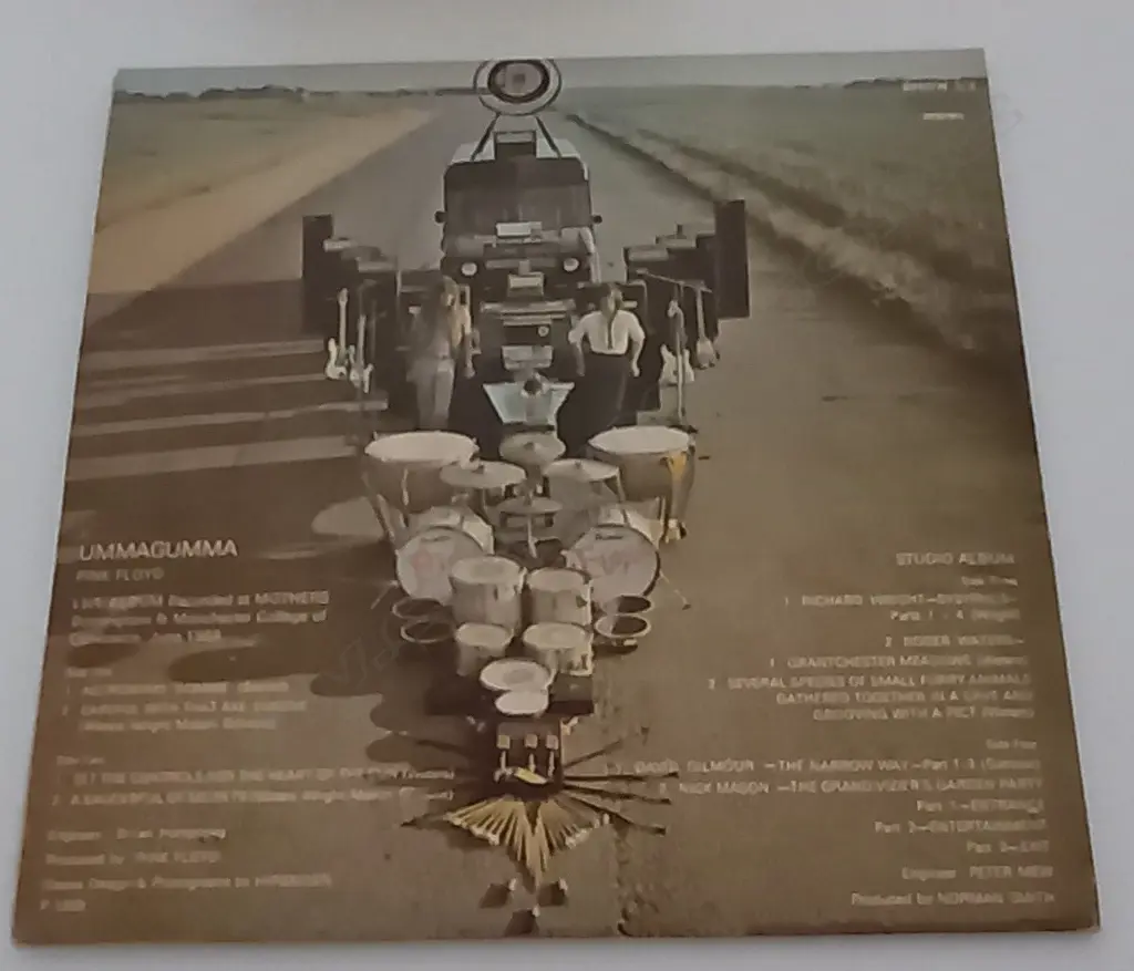 Pink Floyd, Ummagumma (Double album) Image 1++